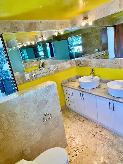 Lux Beachfront 2-Br Apartment Restaurant Santo Domingo 0*,