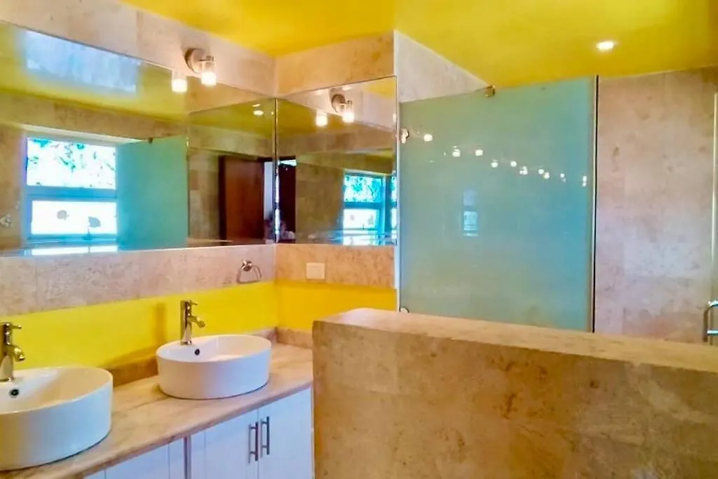 Lux Beachfront 2-Br Apartment Restaurant Santo Domingo 0*,  Dominik Cumhuriyeti
