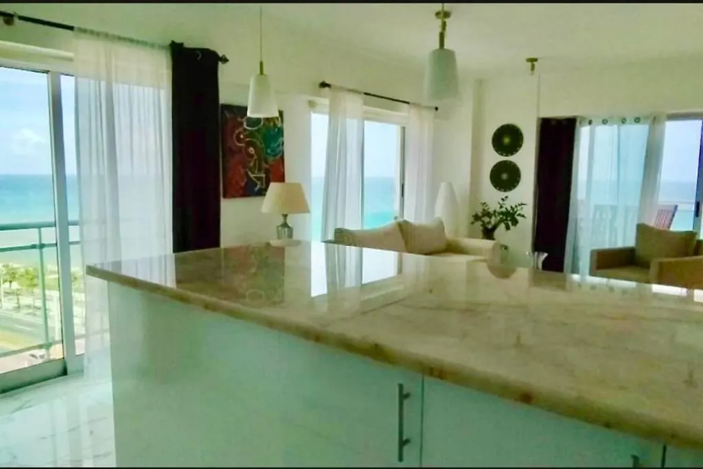 Lux Beachfront 2-Br Apartment Restaurant Santo Domingo Dominik Cumhuriyeti