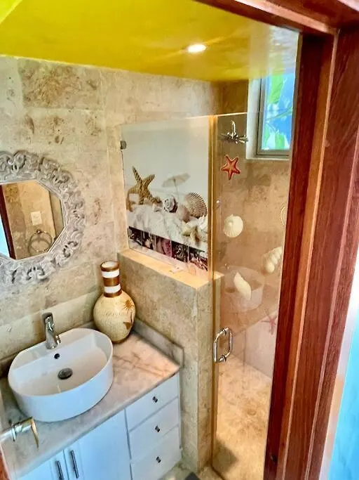 Lux Beachfront 2-Br Apartment Restaurant Santo Domingo