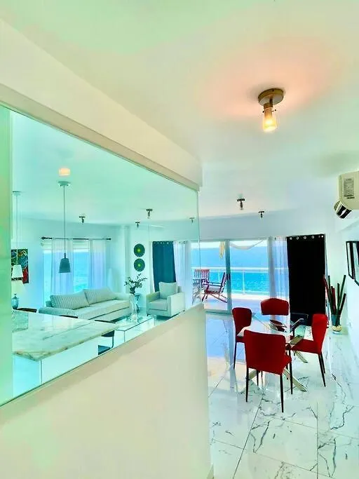 Lux Beachfront 2-Br Apartment Restaurant Santo Domingo